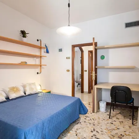 Pane & Pomodoro Beach Roomy Flat Bari Exterior photo